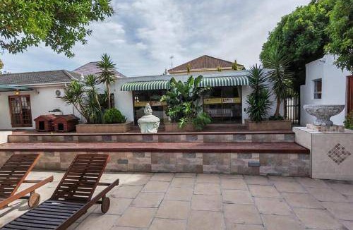 Rondebosch Apartment | 130 m² Apartment ∙ 2 bedrooms ∙ 4 guests