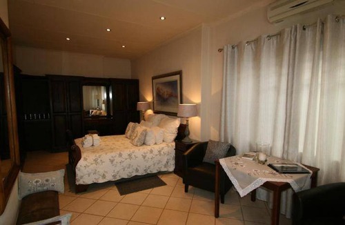 Piet Retief Bed & Breakfast | 130 m² Bed and breakfast ∙ 2 bedrooms ∙ 10 guests