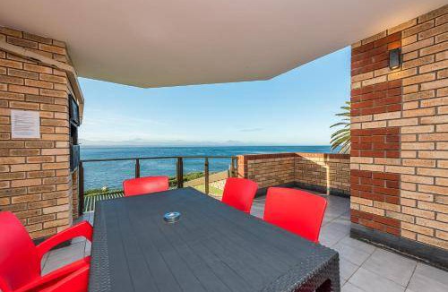 Mossel Bay Apartment | 135 m² Apartment ∙ 3 bedrooms ∙ 6 guests