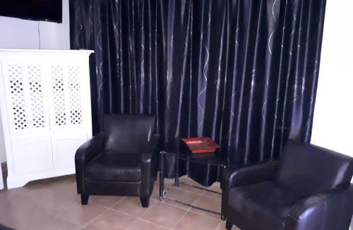Ekurhuleni House | 13th Avenue Guesthouse Benoni