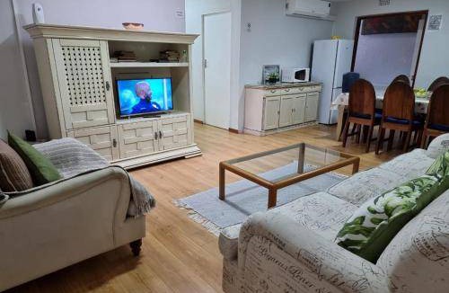Ottery Bed & Breakfast | 14 m² Bed and breakfast ∙ 5 bedrooms ∙ 10 guests