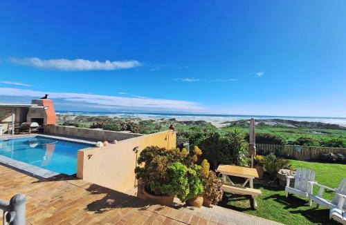Melkbosstrand House | 14 Penguin Place, Melkbosstrand