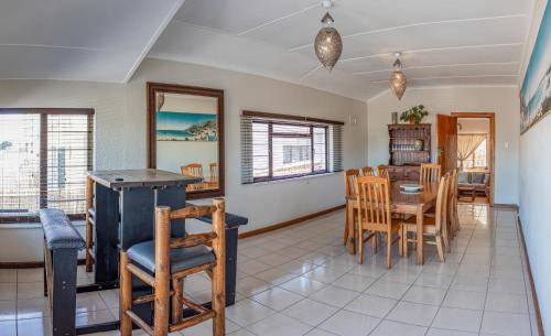 Strand Apartment | 140 m² Apartment ∙ 3 bedrooms ∙ 8 guests