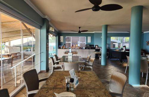 Amanzimtoti Bed & Breakfast | 142 m² Bed and breakfast ∙ 2 bedrooms ∙ 7 guests