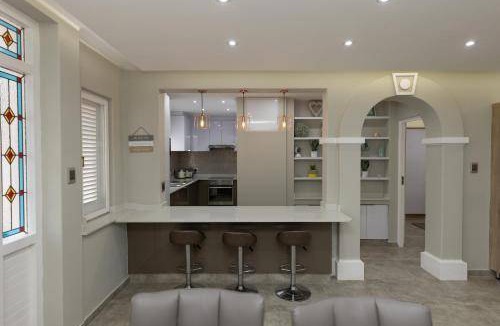 Port Edward Apartment | 150 m² Apartment ∙ 3 bedrooms ∙ 6 guests