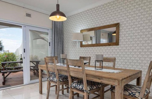 Ballito Apartment | 150 m² Apartment ∙ 3 bedrooms ∙ 6 guests