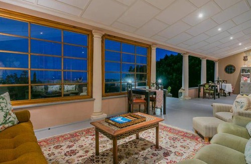 Mossel Bay Bed & Breakfast | 150 m² Bed and breakfast ∙ 2 bedrooms ∙ 127 guests