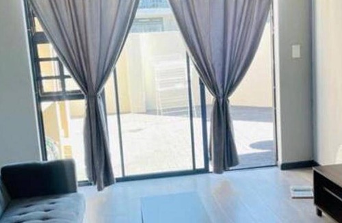 Cape Town House | 150 m² House ∙ 2 bedrooms ∙ 5 guests