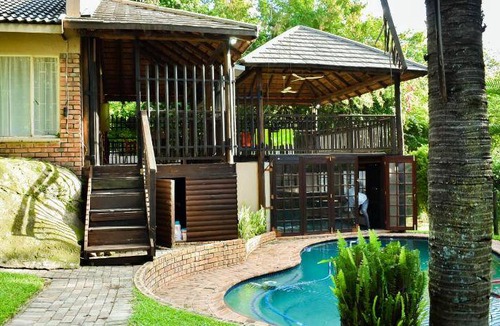 Nelspruit House | 1500 m² House ∙ 5 bedrooms ∙ 10 guests