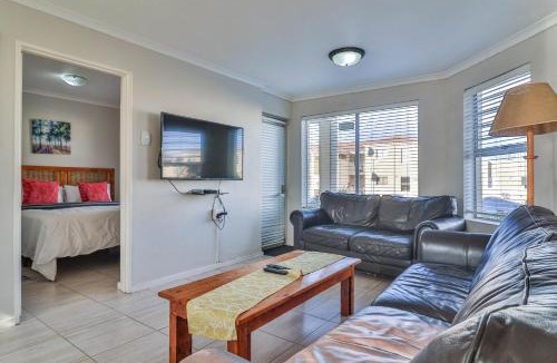 Hermanus Apartment | 155 hbc