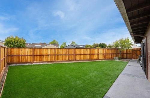 Millbrae House | 1580 - SFO Spacious & Beautiful 3BR house in Milbrae