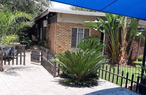 Lephalale Bed & Breakfast | 16 m² Bed and breakfast ∙ 127 guests