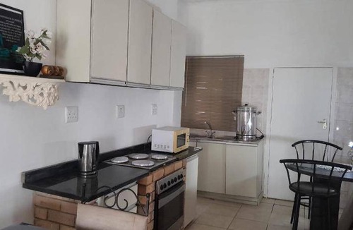 Hibberdene House | 16 m² House ∙ 4 bedrooms ∙ 8 guests