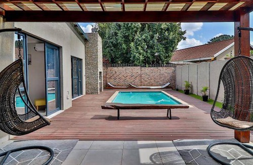 Malelane House | 16 m² House ∙ 4 bedrooms ∙ 8 guests