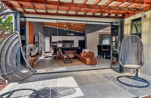 Malelane House | 16 m² House ∙ 4 bedrooms ∙ 8 guests