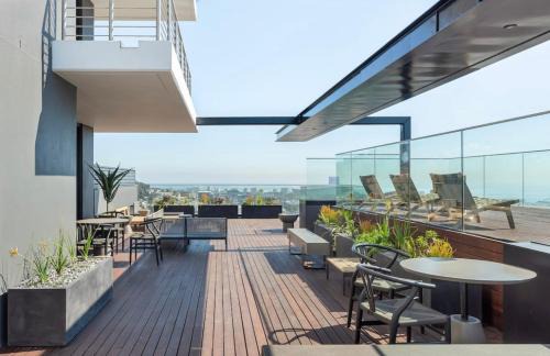 Cape Town City Centre Apartment | 16 On Bree by Stay In Luxury