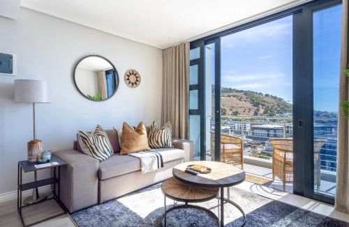 Cape Town City Centre Apartment | 16 On Bree by Stay In Luxury