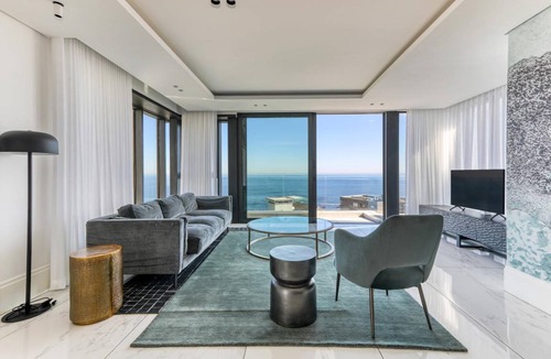 Bantry Bay Apartment | 160 m² Apartment ∙ 2 bedrooms ∙ 4 guests