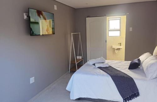Goodwood House | 160 On Townsend Guesthouse