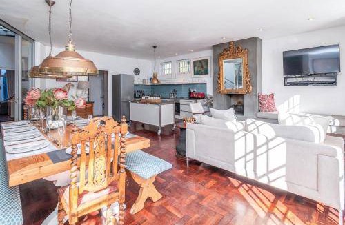 Cape Town City Centre House | 166 m² House ∙ 5 bedrooms ∙ 10 guests