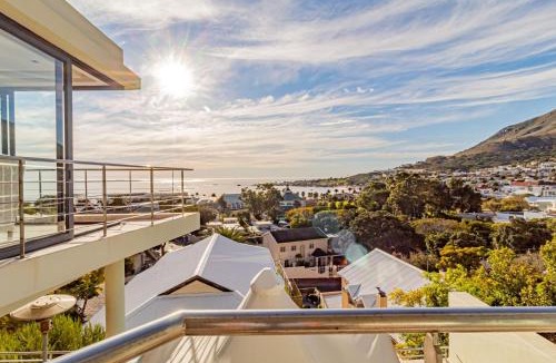 Camps Bay Villa | 17 Geneva Drive