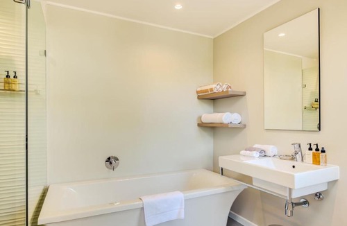Camps Bay Villa | 17 Geneva Middle