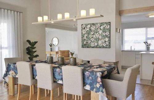 Eastcliff Bed & Breakfast | 175 m² Bed and breakfast ∙ 3 bedrooms ∙ 8 guests
