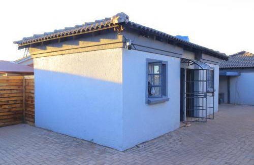 Polokwane Apartment | 18 m² Apartment ∙ 1 bedroom ∙ 2 guests