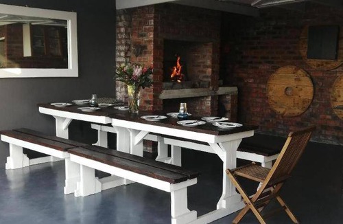 Port Elizabeth Bed & Breakfast | 18 m² Bed and breakfast ∙ 4 guests
