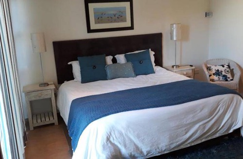 Ramsgate South Apartment | 180 m² Apartment ∙ 3 bedrooms ∙ 6 guests