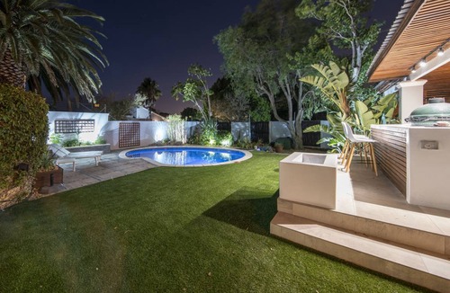 Plumstead House | 180 m² House ∙ 3 bedrooms ∙ 6 guests