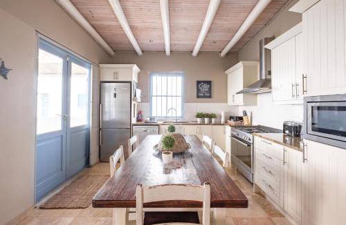 Paternoster House | 180 m² House ∙ 3 bedrooms ∙ 6 guests