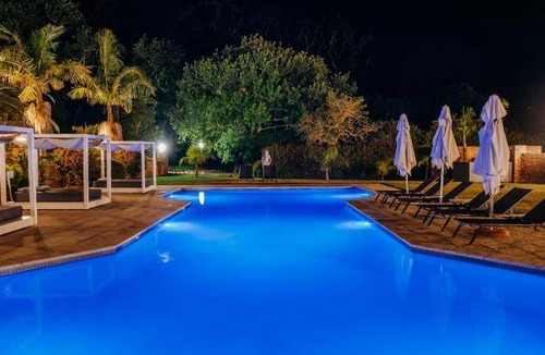 Stanford House | 180 m² House ∙ 3 bedrooms ∙ 6 guests