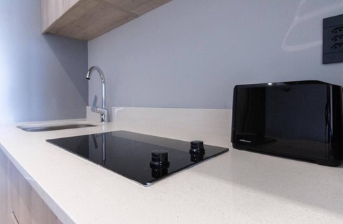 Cape Town City Centre Apartment | 1819 at one thibault apt