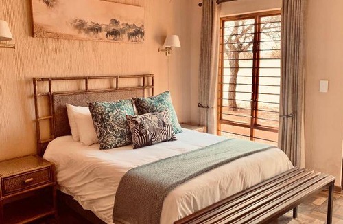Bela-Bela Cabin | 189 m² Lodge ∙ 3 bedrooms ∙ 8 guests