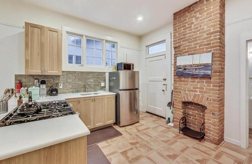 Pacific Heights House | 1BR Condo Heart of Pac Heights WD Walk Score 97