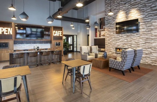 Menlo Park Condo | 1BR Lux. Apartments Near Facebook Headquarters