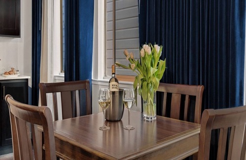 Fisherman's Wharf Resort | 1br Unit- Fisherman's Wharf | Waterfront Shopping!