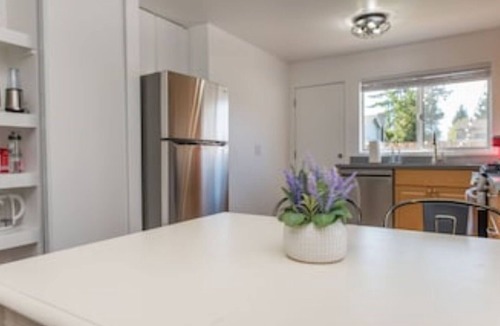 Wright Area Action Group House | 2 BD/1 BA Home- Wine Country Getaway