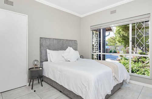 Randpark Ridge Apartment | 2 Bed apartment in Randpark Ridge