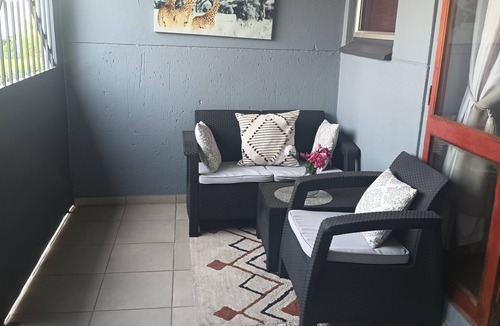 Pretoria Apartment | 2-Bedroom Cozy Mountain Apartment with Stunning Panoramic Views