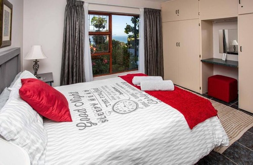 Dana Bay Apartment | 2 Bedroom Holiday Flat in Dana Bay