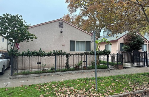 New Era Park House | 2-bedroom home in Sacramento downtown with free easy parking