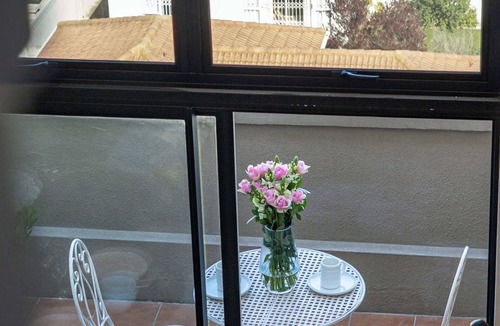 Century City Apartment | 2 Bedroom, Mountain View Penthouse, Century City