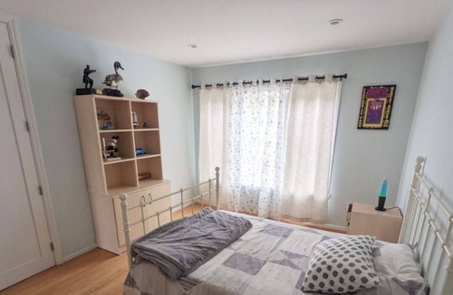 Forest Knolls Apartment | 2 Bedroom Single family L-563308 by Houzlet