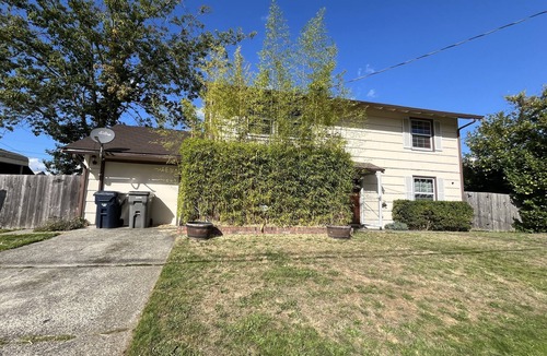 Alderwood Manor Apartment | 2-bedroom studio with Fast WiFi in Lynnwood