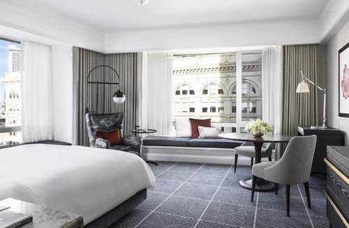 Union Square Hotel | 2 Connecting Suites at a 5⭐️ Hotel