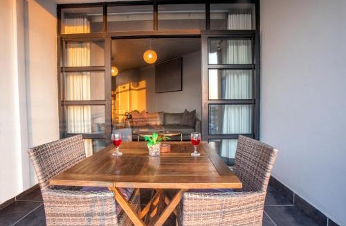 Durban Point Apartment | 2 Sleeper with King Bed at Point Waterfront