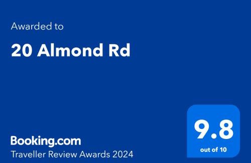 Warner Beach Apartment | 20 Almond Rd