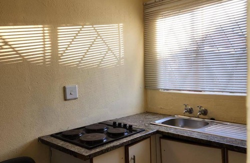 Polokwane Apartment | 20 m² Apartment ∙ 1 bedroom ∙ 2 guests